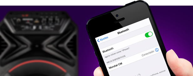 Transmissão via bluetooth. Você conecta o celular ou serviço de streaming de música online utilizando o bluetooth, sem precisar de cabo. Praticidade: check! Alto falante 8 polegadas