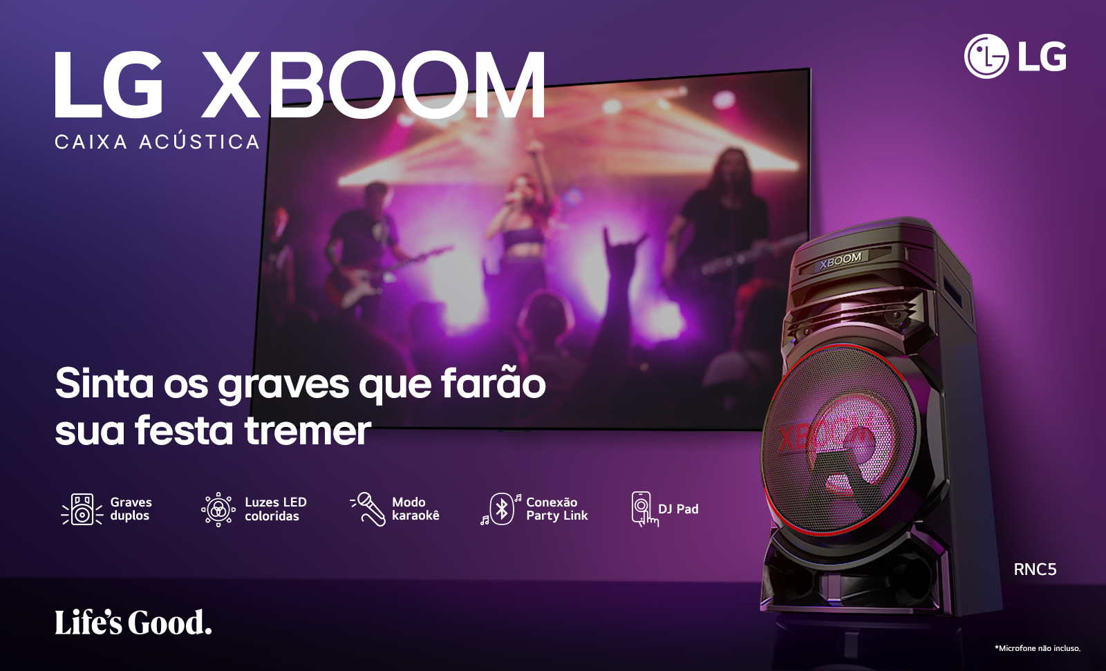 LG XBOOM RCN5, em frente a uma televisão onde está passando um show